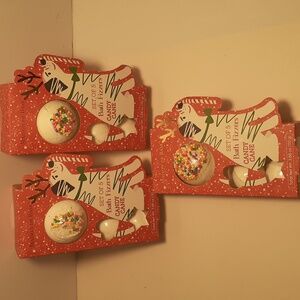 Lot of 3 packs. NIB Maison de Base bath fizzes. 5 per pack. Candy cane scent.